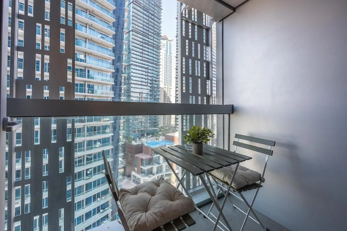 Apartment Upscale 2-Bedroom Flat In Dubai Marina